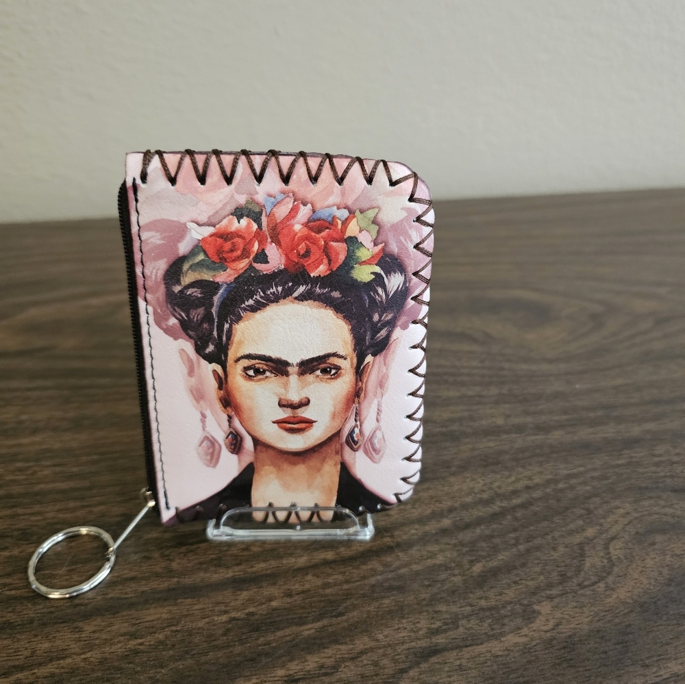 Frieda Kahlo Keychain & Coin Purse - Picture 2 of 3